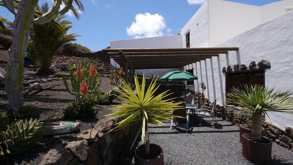 Finca Lanzarosy Guatiza ภายนอก รูปภาพ